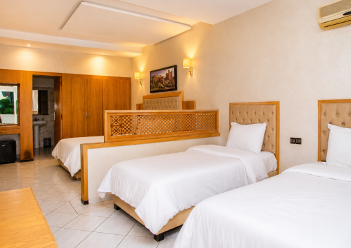 Chambre Quadruple (4 Adultes)